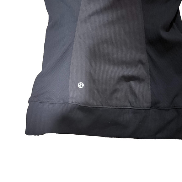 Lululemon Women’s Dance Studio Jacket Hooded Size 6 Black Athleisure Gorpcore - Picture 7 of 10